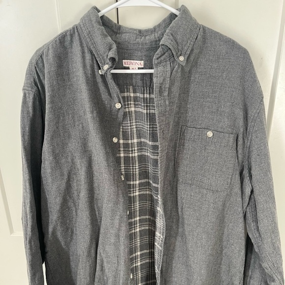 Men's gray button down shirt - Picture 3 of 6